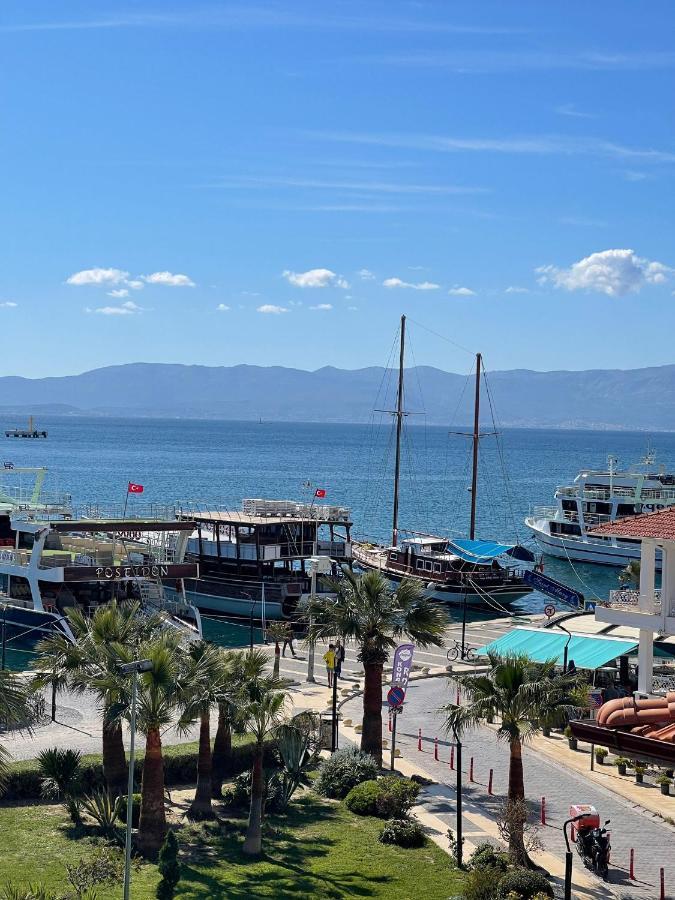 Grand Faik Hotel Çeşme Exteriör bild