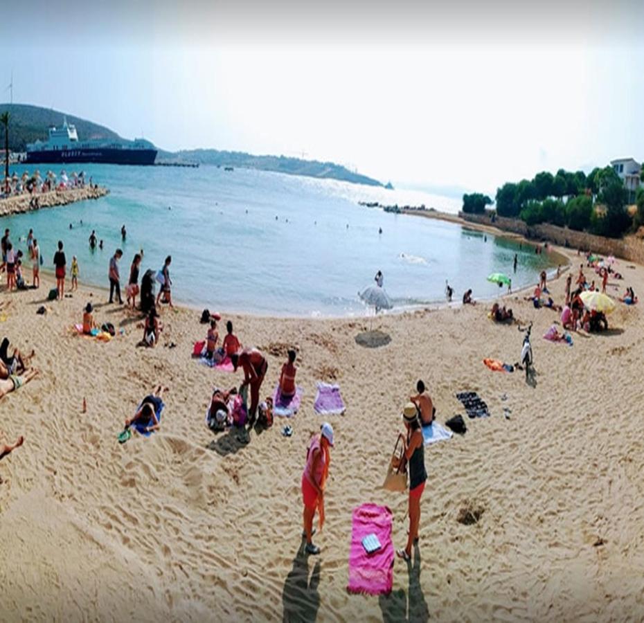 Grand Faik Hotel Çeşme Exteriör bild